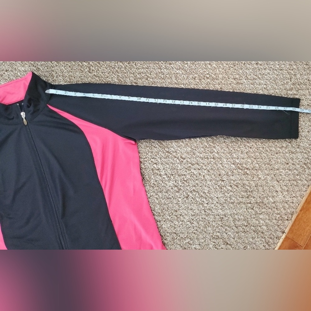🖤💗Track jacket🩷🖤 - Picture 3 of 6